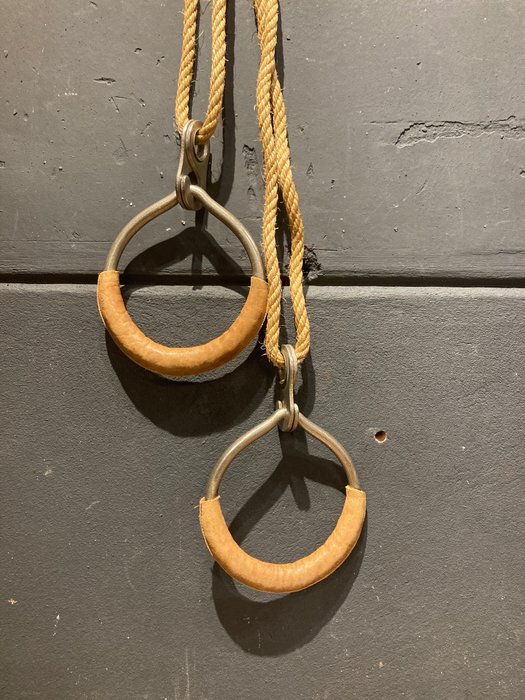 Set vintage di anelli da ginnastica - Pelle - corda - set di anelli 