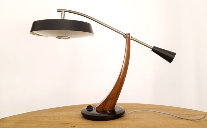 Fase Luis Pérez de la Oliva - Table lamp - "PENDULUM", First Generation - Crystal, Metal, Wood