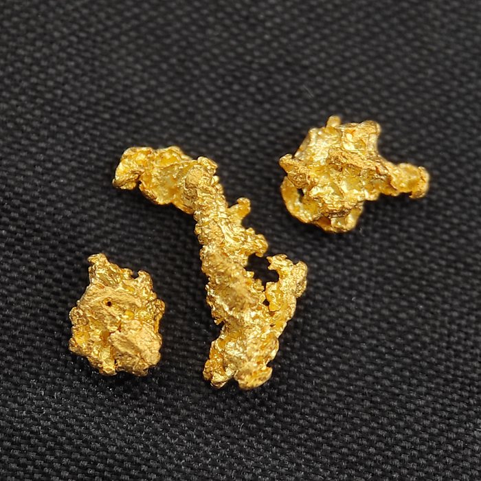 Guld guldklimpar- 1.08 g - (3)