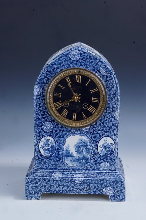Uhr - Villeroy & Boch - 'Royal Bonn Flamand' - Keramik - 1930-1940