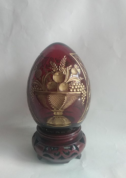 Αυγό Fabergé - Γυαλί