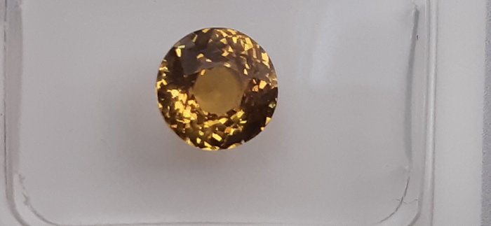 蒼黃 無儲量 - 鈣鐵榴石石榴石 - 1.64 ct