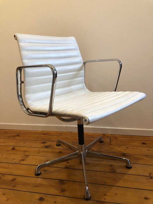 I.C.F.De Padova - Charles Eames, Ray Eames - 办公椅 - EA 108 - 皮革, 铝