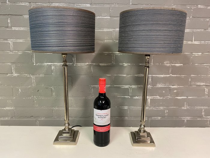 Colmore - Lampa stołowa - Chrome Metal - Dwie bardzo piękne lampy stołowe / salonowe z dopasowanymi abażurami