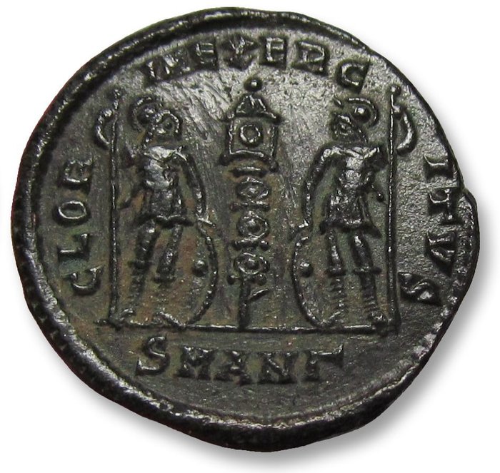 Romerska riket. Constantine I (AD 306-337). Follis Antioch mint, 3rd officina 334-335 A.D. - mintmark SMANΓ -