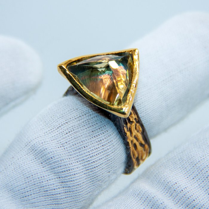 Ingen reservasjonspris - Handmade Silver Ring With Lemon Quartz Stone - Ring Sølv Kvarts 