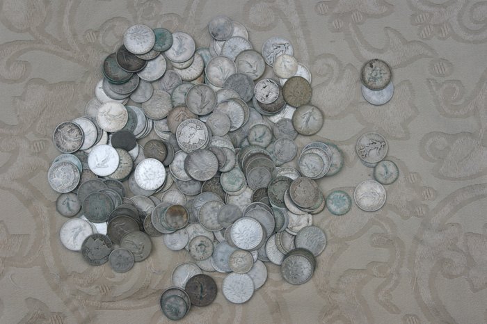 Francia. Lot de ± 1 kg de monnaies françaises en argent (Semeuse, Cérès, Napoléon III)