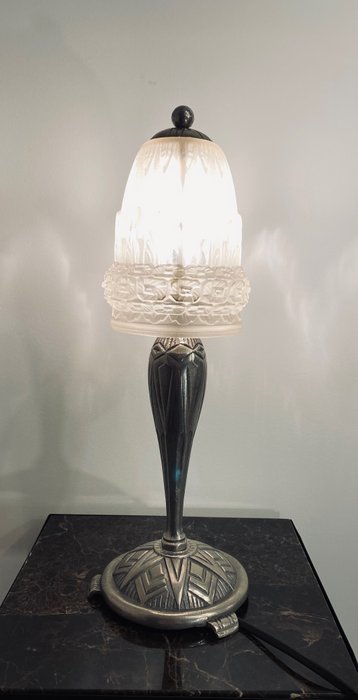 Verreries Schneider - Skrivbordslampa - Försilvrat brons, Glas