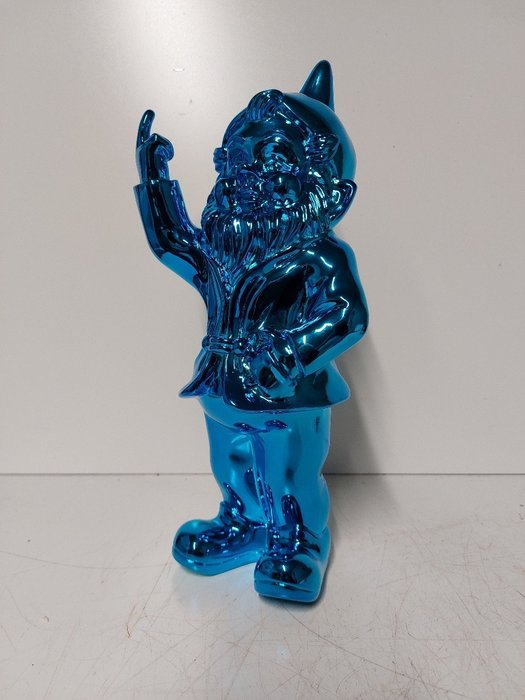 Statue, naughty blue gnome with middle finger - 30 cm - Polyresin