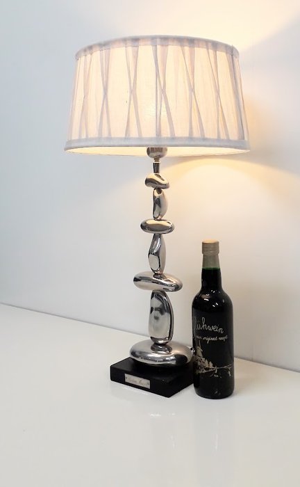 Exclusieve lamp van Rivièra Maison - 63 cm hoog - Lampa stołowa - Chromowany metal