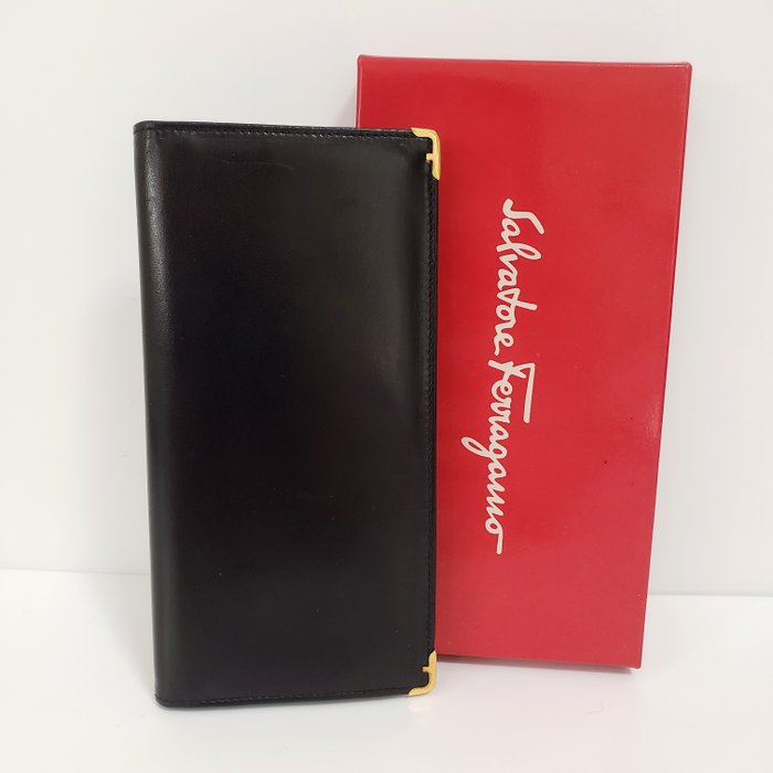 Salvatore Ferragamo - Black Wallet Long - Brieftasche