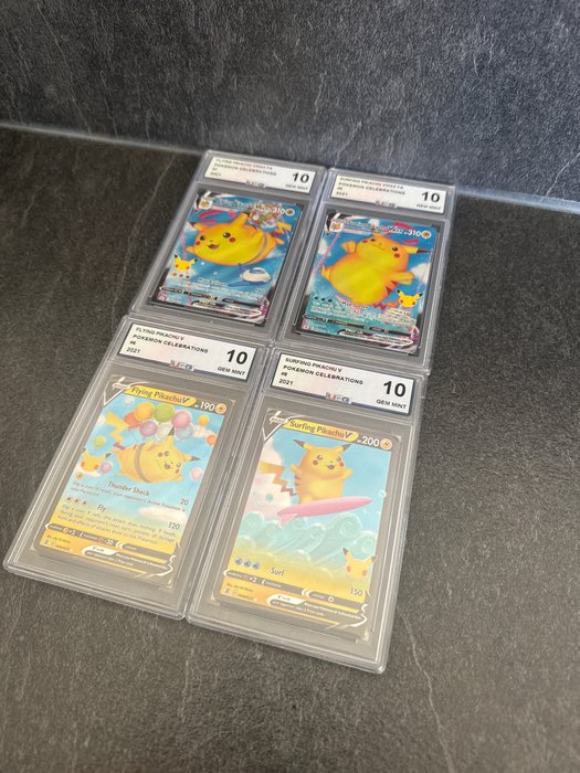 Pokémon - 4 Graded card - Pikachu Flying VMax + V + Pikachu Surfing VMax + V - UCG 10