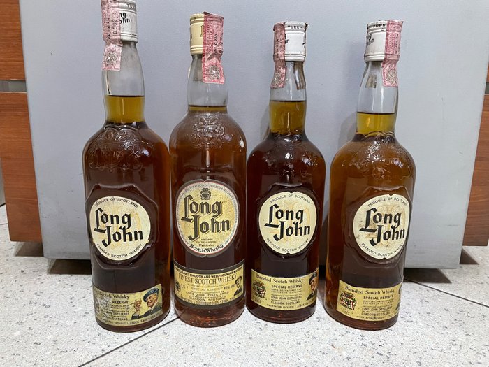 Long John - Special Reserve  - b. Jaren 1970, Jaren 1980 - 75cl - 4 bottles