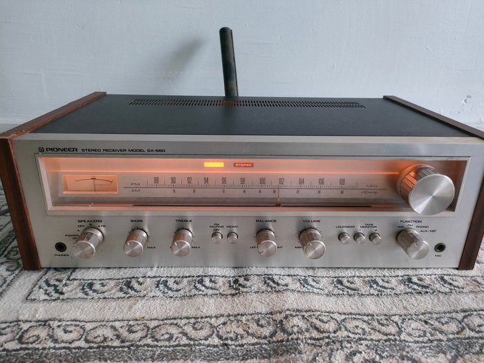 Pioneer - SX-550 - Stereo-Festkörper-Receiver