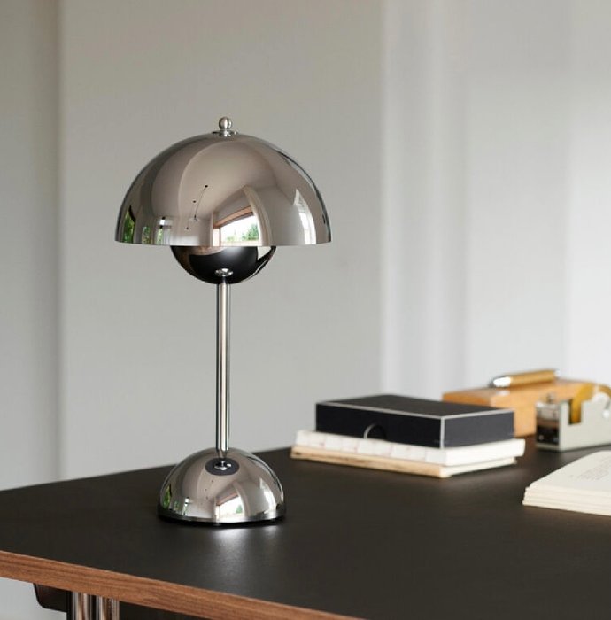 &tradition Kopenhagen Verner Panton - Lampe de table - VP9 portable - Métal, chrome