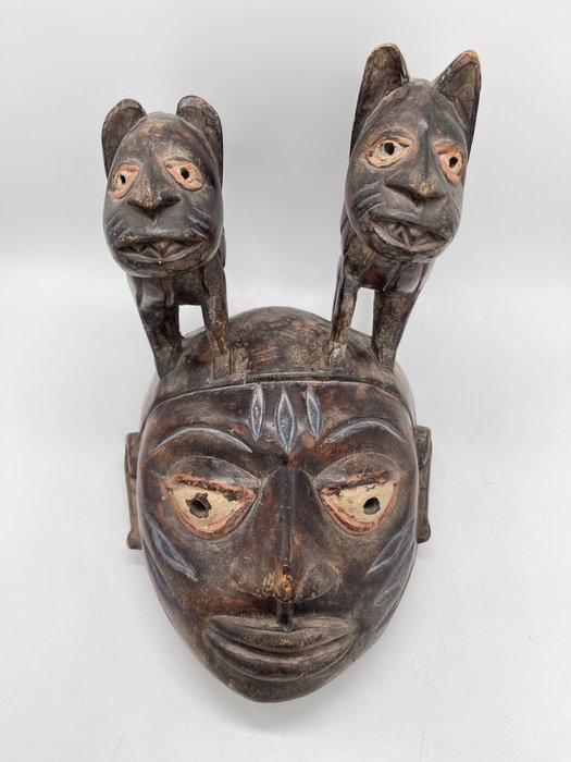 Mask - Yoruba - Nigeria  (Utan reservationspris)