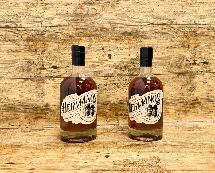 Dos Hermanos - Spiced Rum - 70 cl - 2 flasker