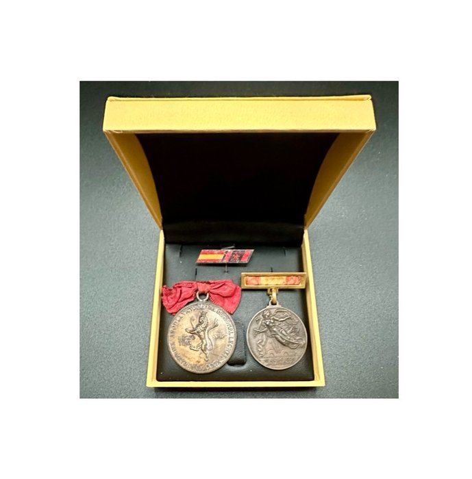 Spanien - Medaille - 1939, Condor Legion, Civil War, General Franco, lot