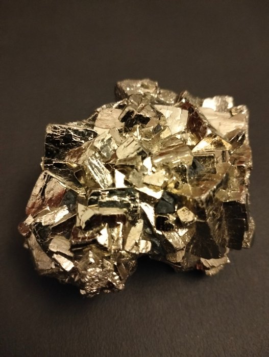 Σιδηροπυρίτης Τραχύς - Ύψος: 5 cm - Πλάτος: 6 cm- 220 g - (1)
