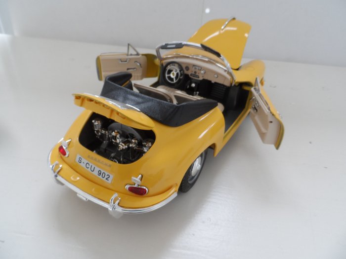 Bburago 1:18 - 1 - Modellauto - Porsche 356 C