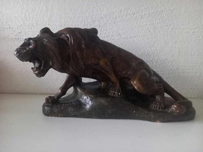 Thomas François Cartier - Escultura, Lion en furie - 20 cm - Terracota - 1900