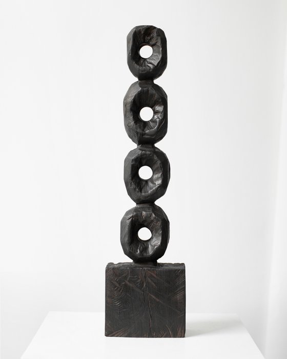 R. Khavro - Sculptură, Unique Column - 67 cm - Frasin, Lemn - 2023
