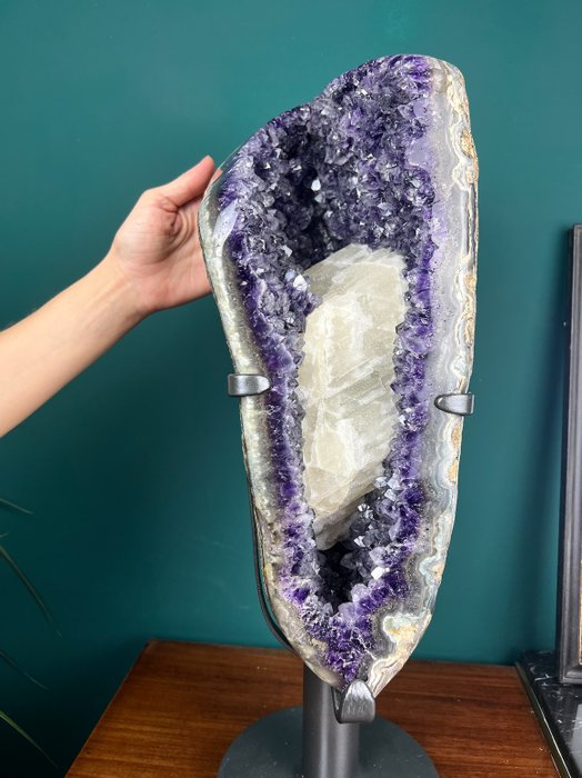 AAA 品质德鲁兹紫水晶与甜方解石块 水晶 - 高度: 53 cm - 宽度: 17 cm- 14.1 kg