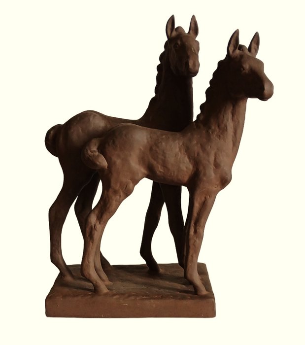Karlsruher Majolika - Else Bach ( 1899 - 1951 ) - 雕刻, 2 horses - 38 cm - 陶瓷
