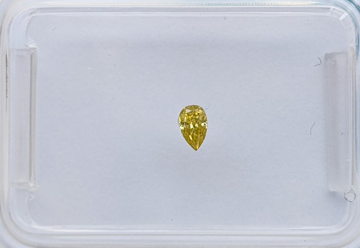 钻石 - 0.06 ct - 梨形 - Fancy Vivid Greyish Yellow - VS1 轻微内含一级, No Reserve Price