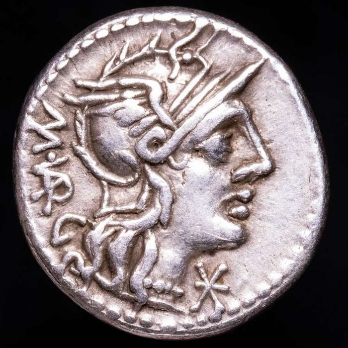 Republica Romană. M. Vargunteius, 130 î.Hr.. Denarius Rome, 130 B.C. Jupiter in quadriga right, holding thunderbolt and branch. ROMA below.  (Fără preț de rezervă)