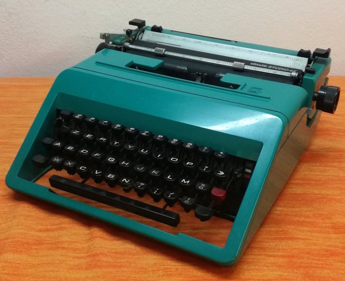 Olivetti, Studio 42 - Ettore Sottsass Schreibmaschine - Eisen (Gusseisen/ Schmiedeeisen)