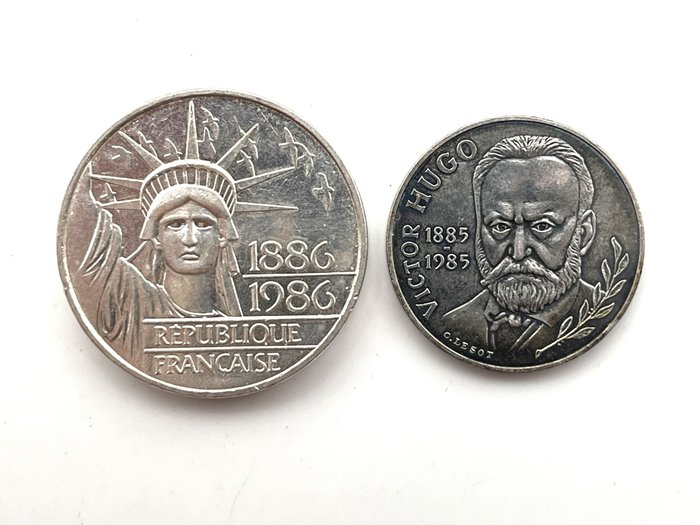 法國. Fifth Republic. Lot de 2 monnaies en argent (10 Francs 1985 Victor Hugo et Piéfort de 100 Francs 1986)  (沒有保留價)