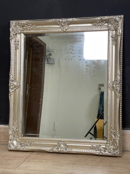 Espejo- Espejo de corte facetado  - Marco de madera, espejo tallado facetado.