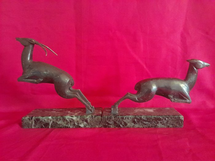 Sculptură, Antilopi - 23 cm - Bronz, Marmură - 1925
