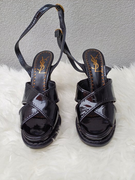 Yves Saint Laurent - Sarkas cipő - Méret: Shoes / EU 40