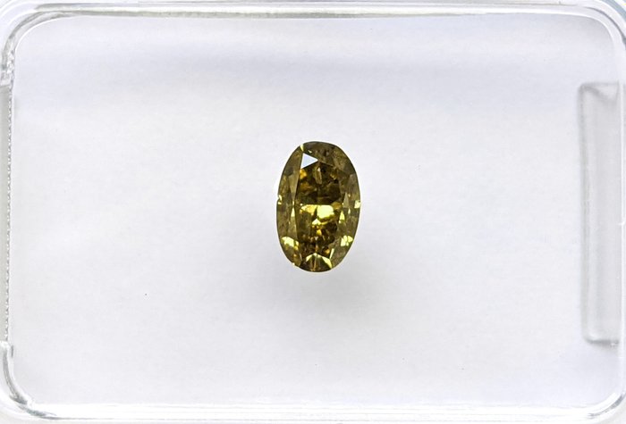 Diamant - 0.35 ct - Oval - fancy intens yellowish green - SI2, No Reserve Price