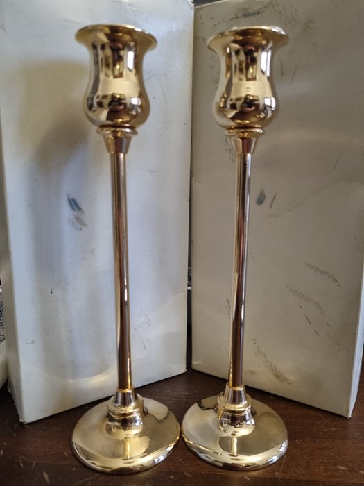 Candelabro (2) - .333 (8 kt) ouro