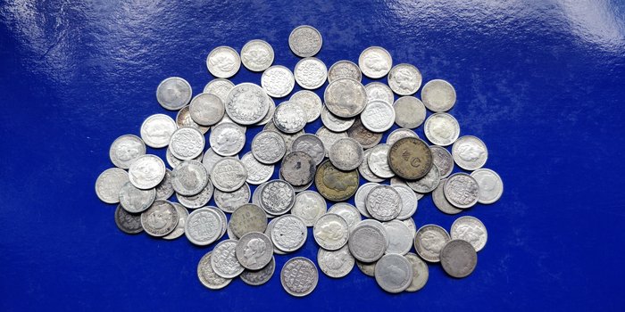 Hollandia. Lotto composto da 1849 al 1944(10, 25 Cents, 1/4 Gulden) 95 monete in argento, vari titoli  (Nincs minimálár)