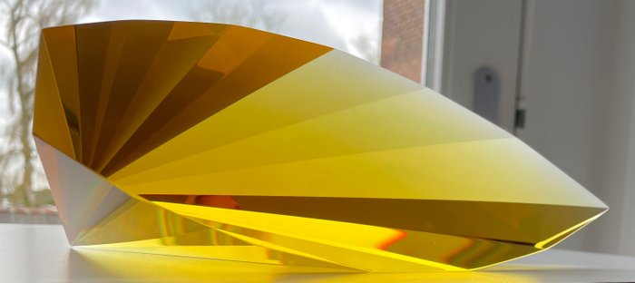Tomas Brzon - 雕刻, “ GOLDEN SKY” Unique - 26 cm - 玻璃