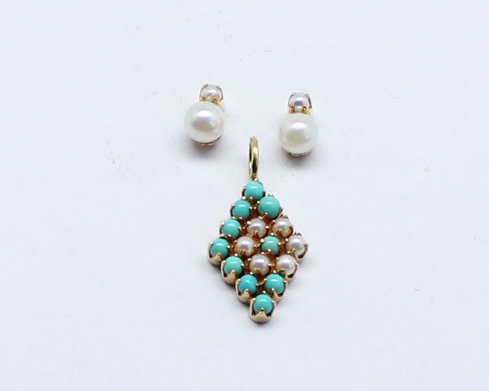 No Reserve Price - Earrings - 18 kt. Yellow gold Turquoise - Pearl 