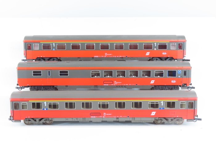 Roco H0轨 - 44317/44318 - 模型火车客运车厢 (3) - 3辆“Eurofima”特快列车一等车厢和修复 - ÖBB