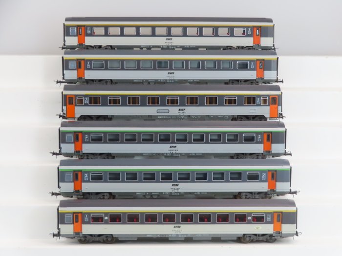 Roco H0轨 - 4275/4299 - 模型火车客运车厢 (6) - 6节“珊瑚”一等车厢和二等车厢 - SNCF