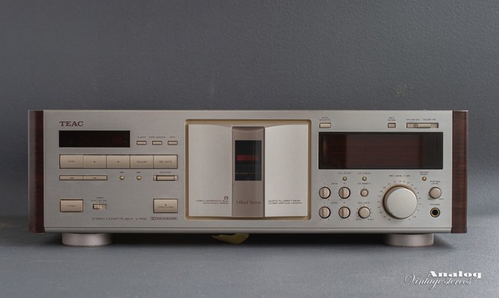 TEAC - V-7010 - Leitor gravador de cassetes