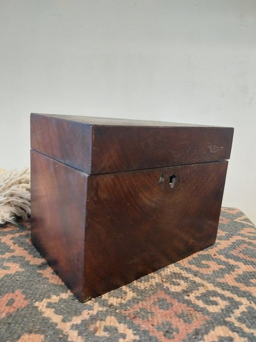 珠宝盒 (1) - 木材，蔷薇木