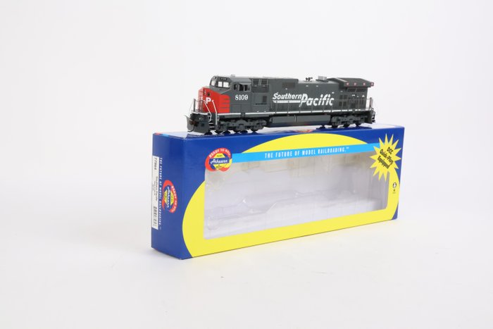 Athearn H0 - 77964 - Locomotive diesel (1) - Tiret 9-44CW - Southern Pacific