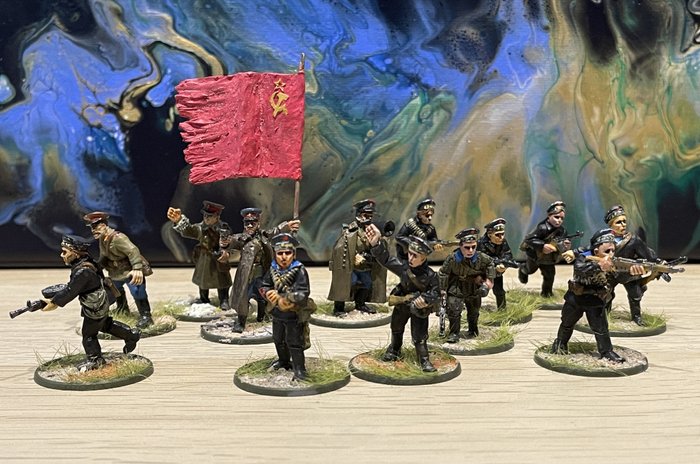 Warlord LTD , Bolt action - 微型雕像 - WWII Russian Soldiers and Naval brigade Squad , High quality metal 28mm professional painted  (13) - 金屬