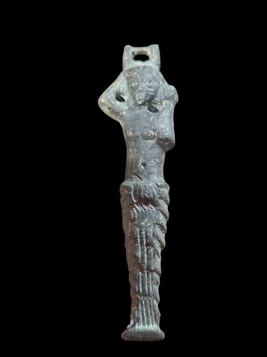 Römisches Reich Bronze Römische Applikation – Teil eines Schlosses – Frau mit Opfergaben  (Ohne Mindestpreis)