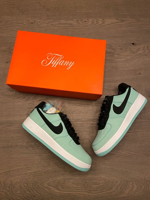 Tiffany & Co. - Sneaker - Größe: UK 8, US 9
