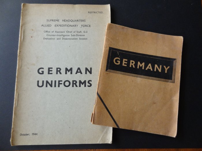 Headquarters Allied Expeditionary Force - German Uniforms (13 kleurenplaten) + Germany - 1944