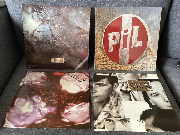 PiL (Public Image Ltd), Simple Minds, The Stranglers, Cocteau Twins (OG 4AD UK Press) - Múltiples artistas - Múltiples títulos - Disco de vinilo - 1983